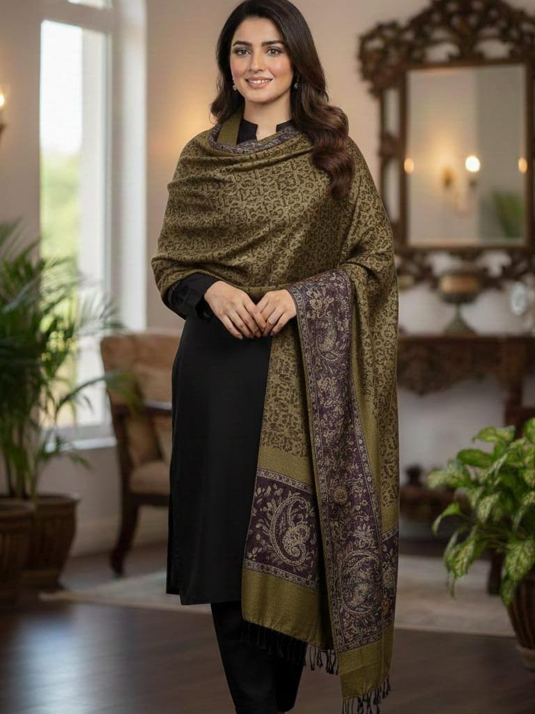 Beautiful high quality pashmina shawl printed border and centre full size 40/90 inches light weight