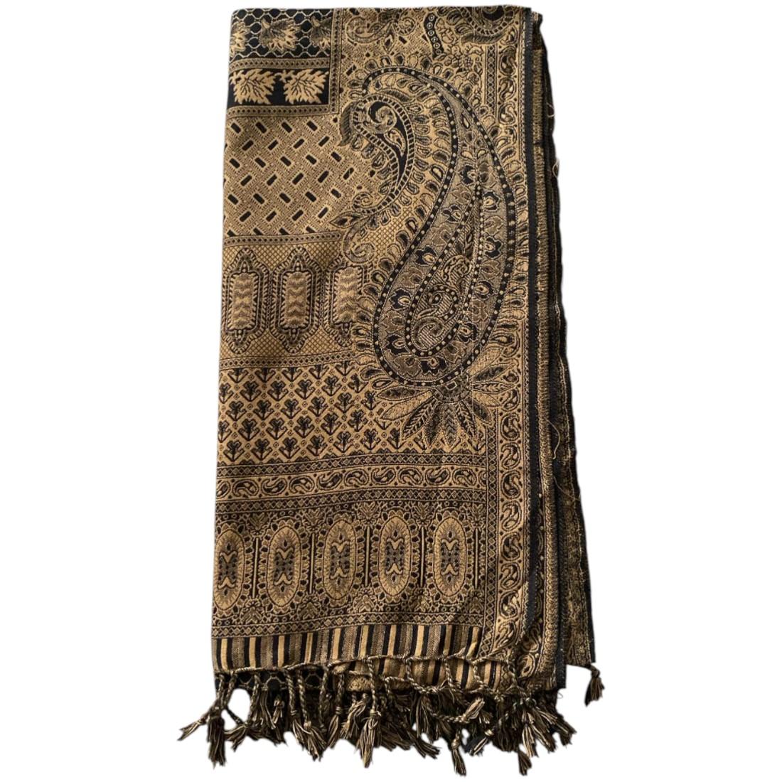 Ladies Luxury Jacquard Shawl – Timeless Elegance for Every Occasion