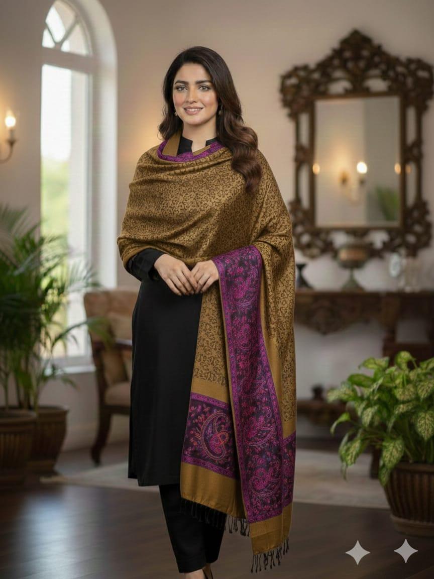 Beautiful high quality pashmina shawl printed border and centre full size 40/90 inches light weight