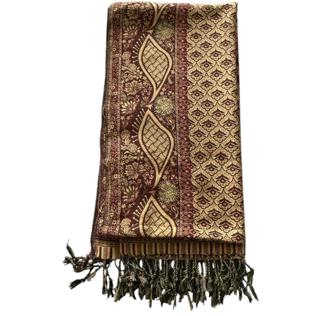 Ladies Luxury Jacquard Shawl – Timeless Elegance for Every Occasion